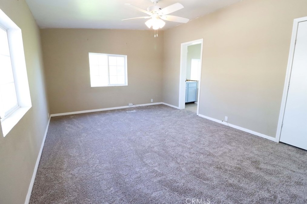 41900 Ivy St, Murrieta CA  92562-9270 exterior