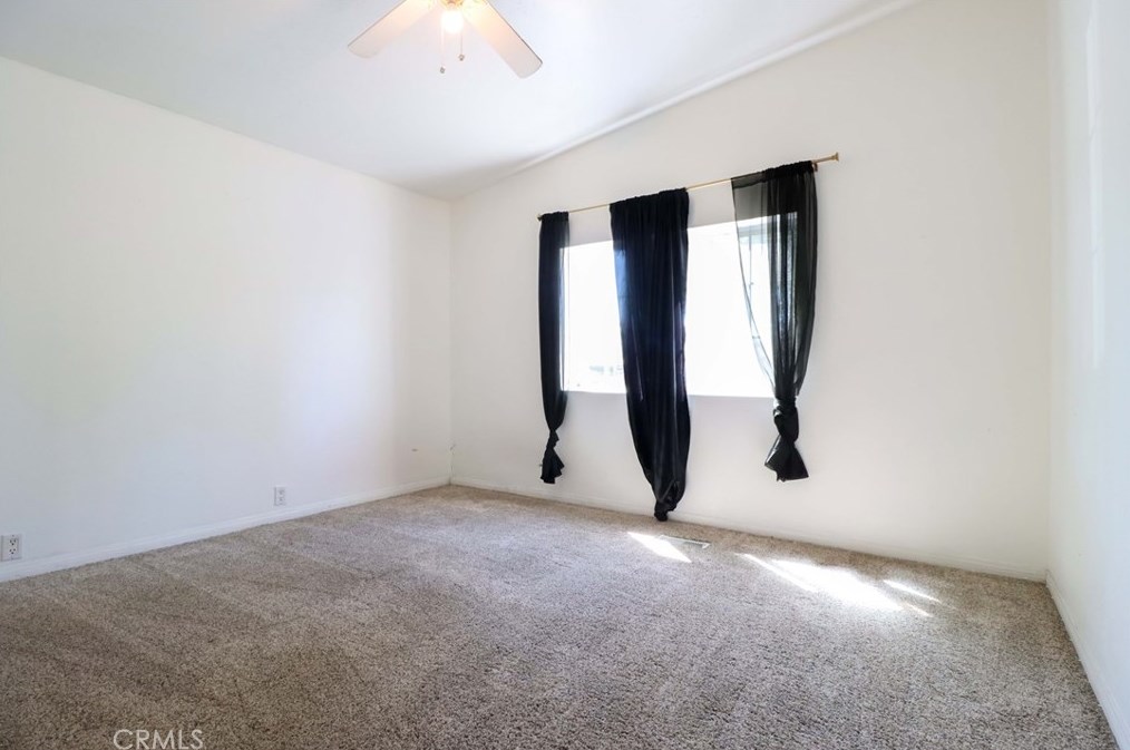 41900 Ivy St, Murrieta CA  92562-9270 exterior