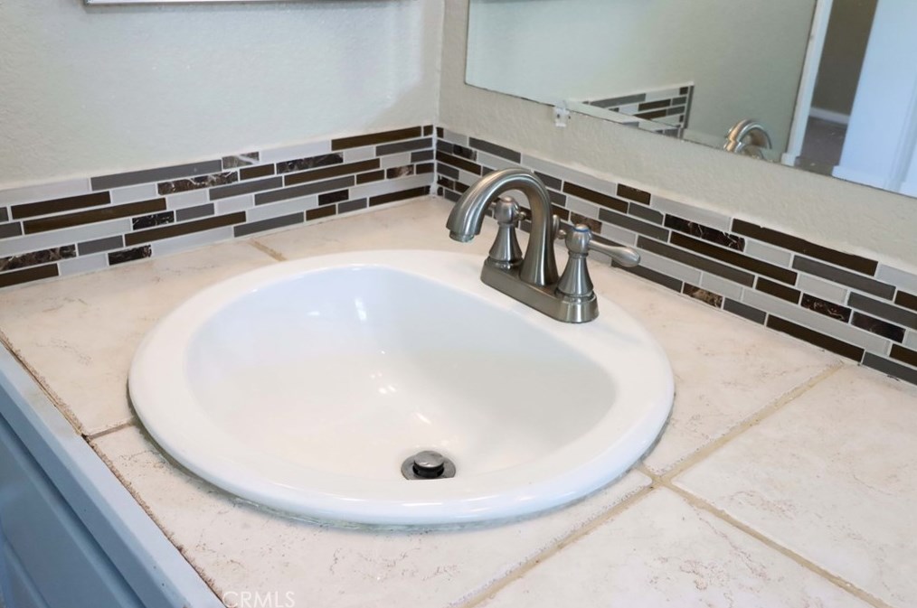 41900 Ivy St, Murrieta CA  92562-9270 exterior