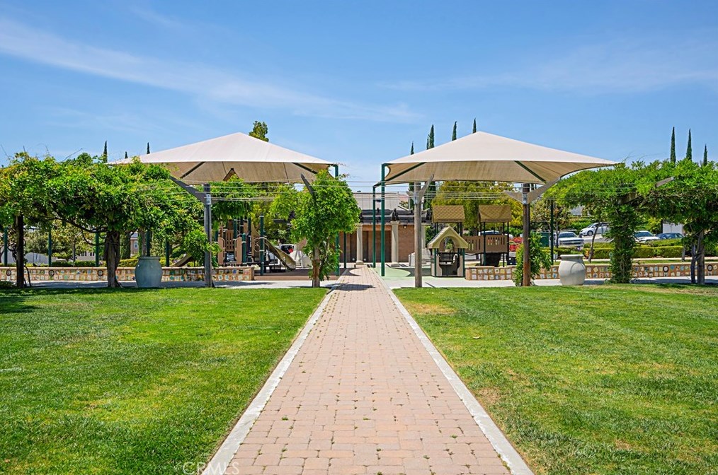 33827 Flora Springs St, Temecula, CA 92592-5539