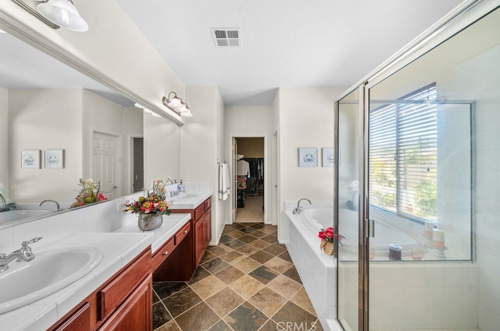 45775 Honeysuckle Ct, Temecula CA  exterior