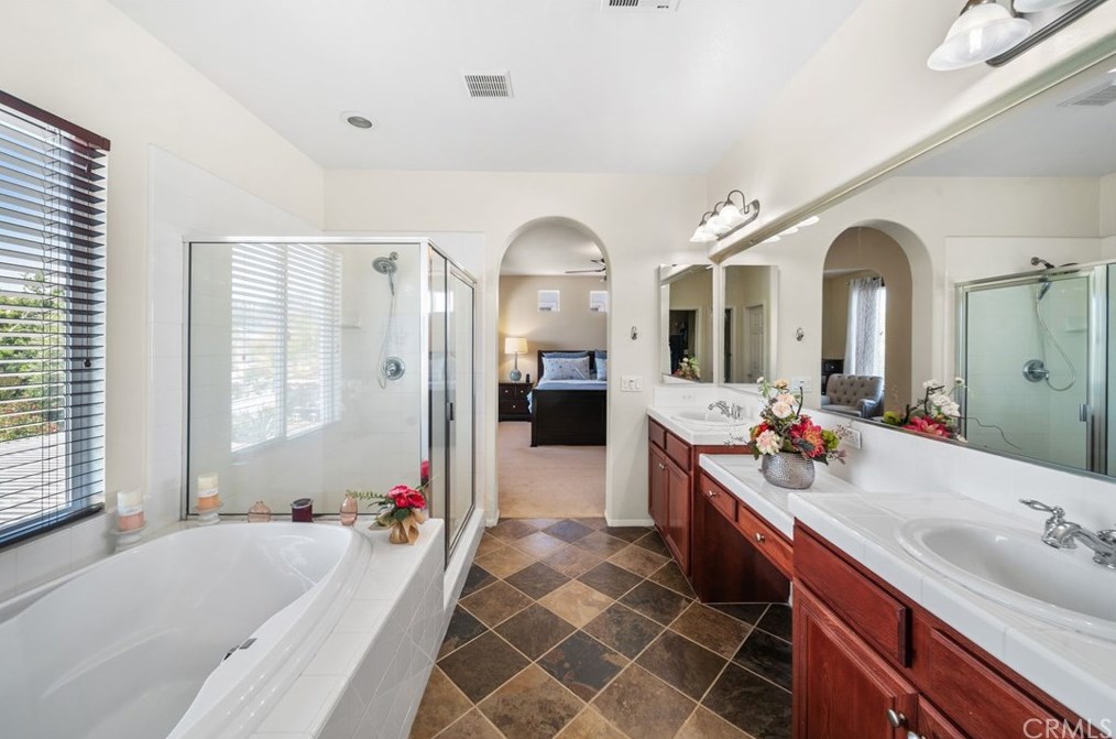 45775 Honeysuckle Ct, Temecula CA  exterior