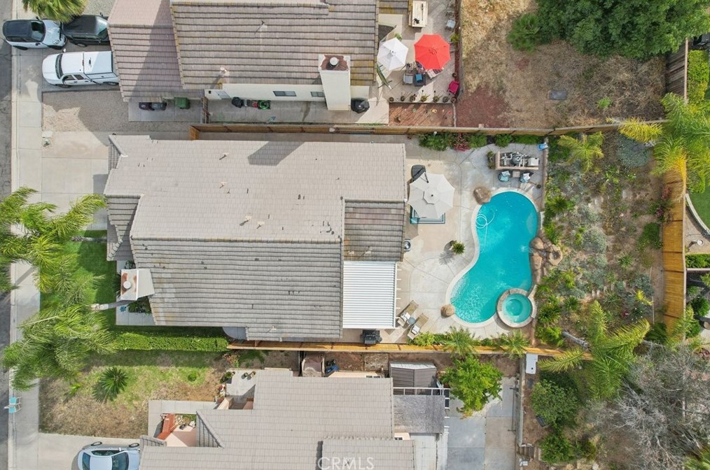 39867 Falcon Way, Murrieta CA  92562-4051 exterior