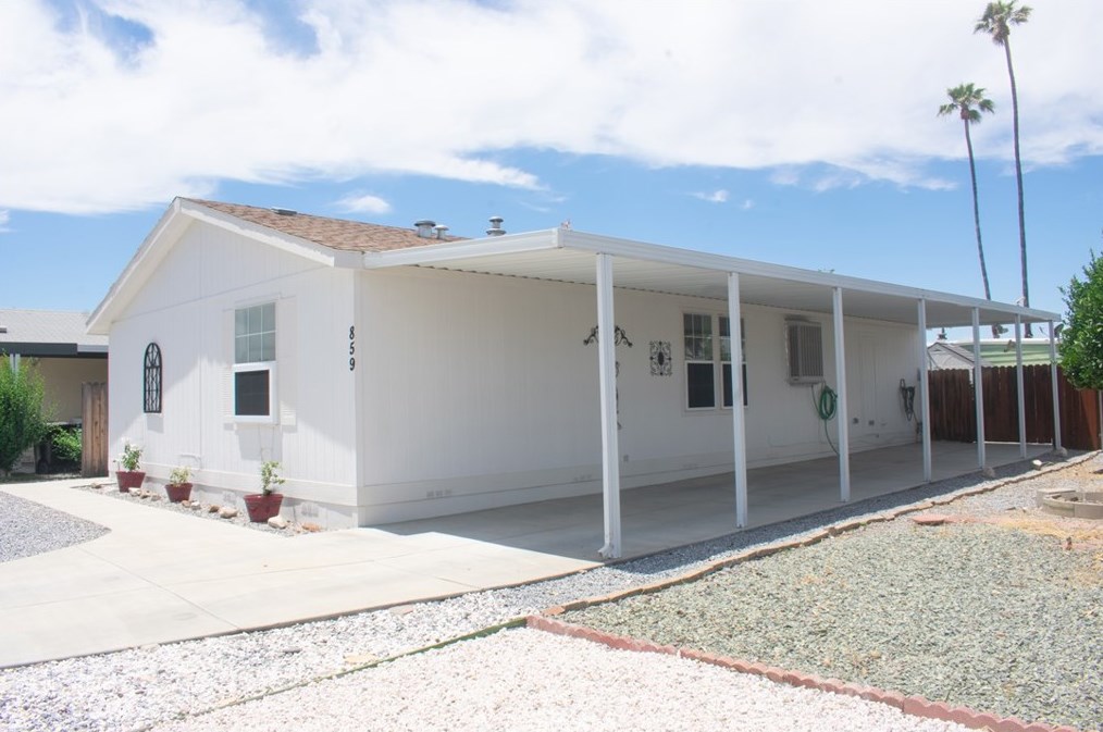 859 San Ignacio Dr, Hemet, CA 92543-6915