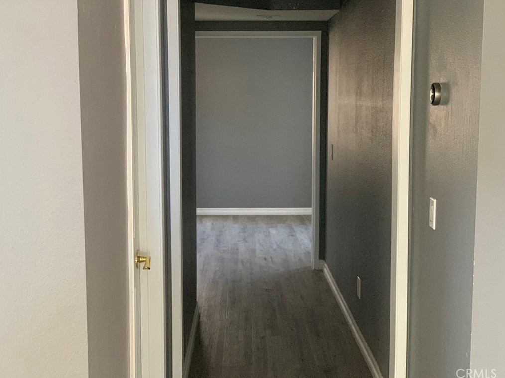 13248 Aurora Ave, Victorville CA  92392-5037 exterior