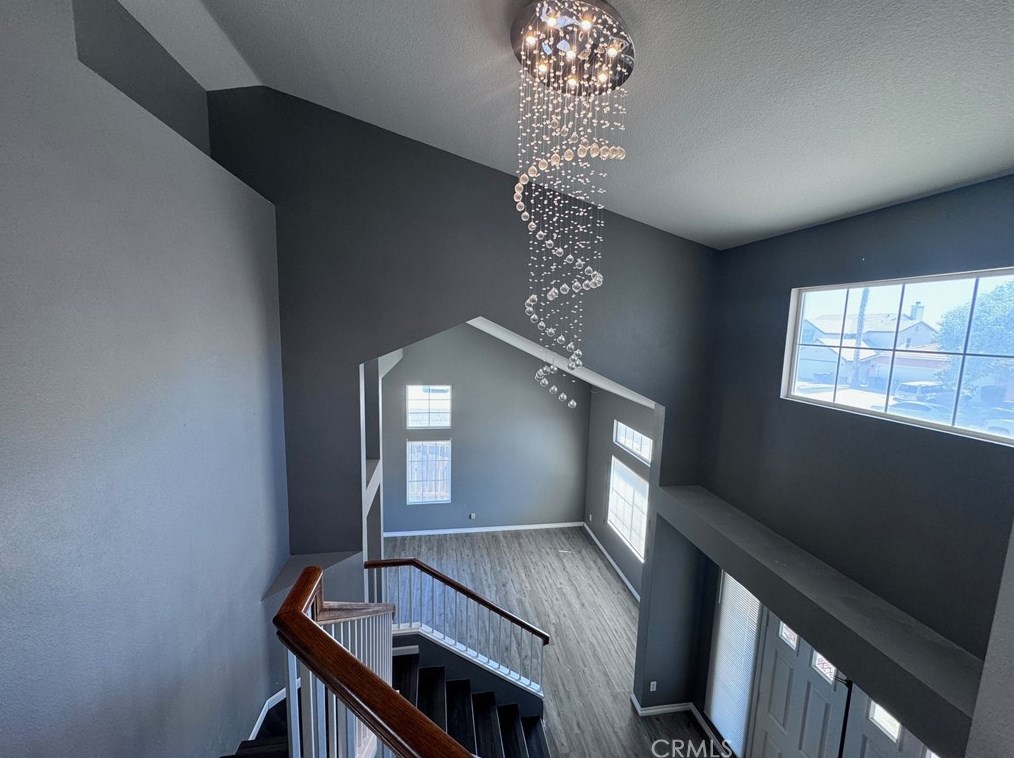 13248 Aurora Ave, Victorville CA  92392-5037 exterior