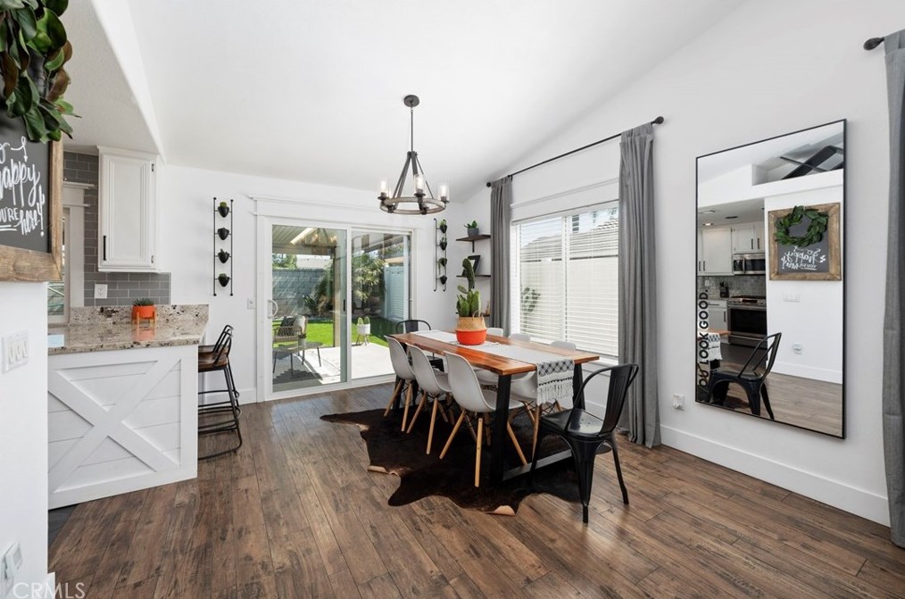 31648 Alder Ct, Winchester CA 92596-9052 exterior