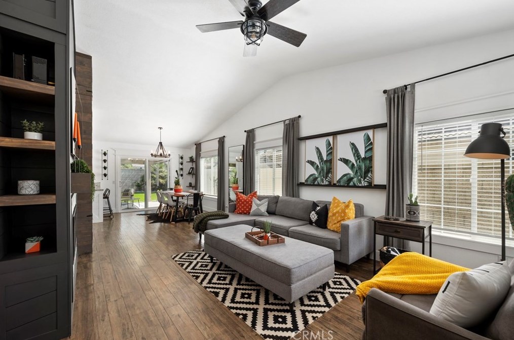 31648 Alder Ct, Winchester CA 92596-9052 exterior