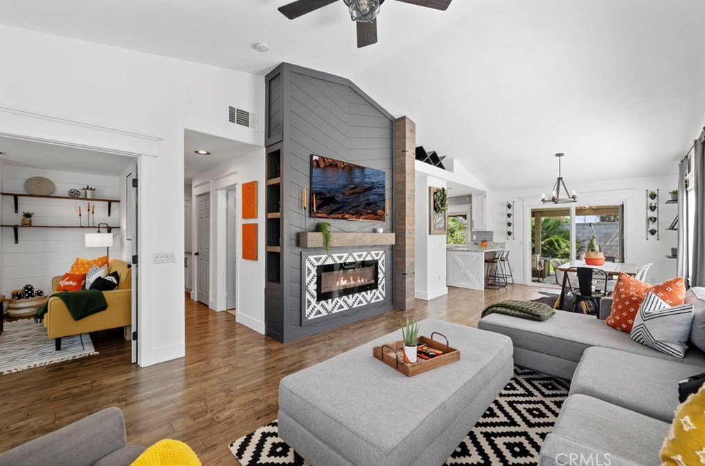 31648 Alder Ct, Winchester CA 92596-9052 exterior