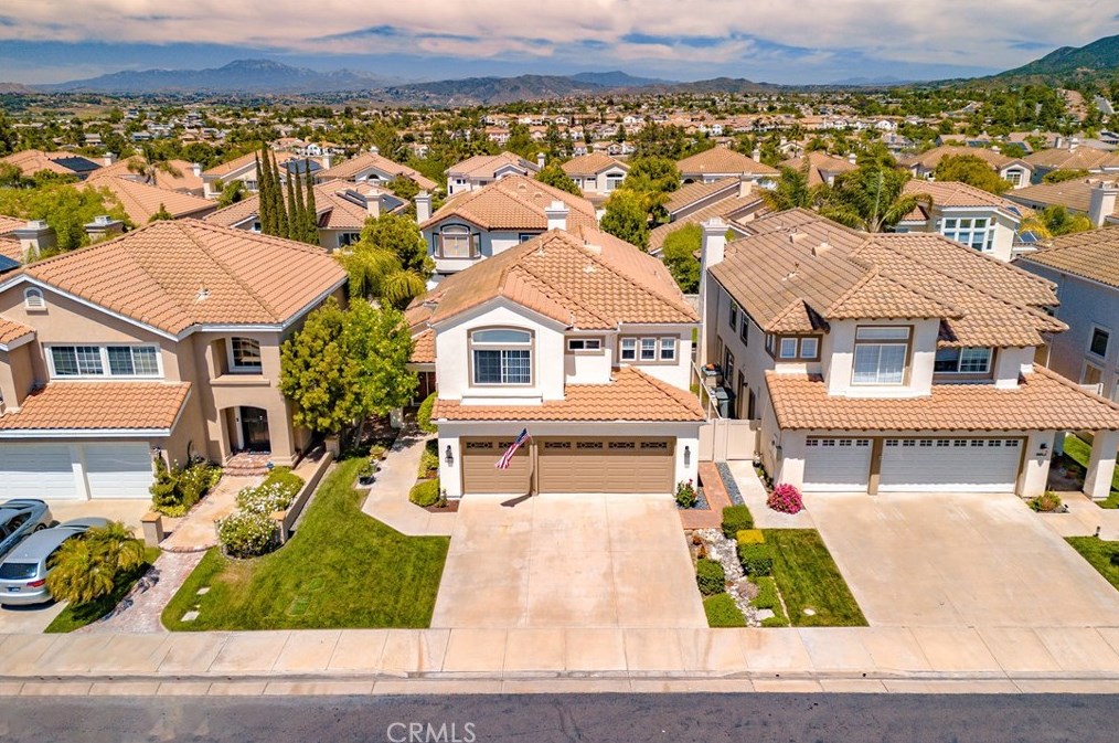 45430 Camino Monzon, Temecula, CA 92592-1301