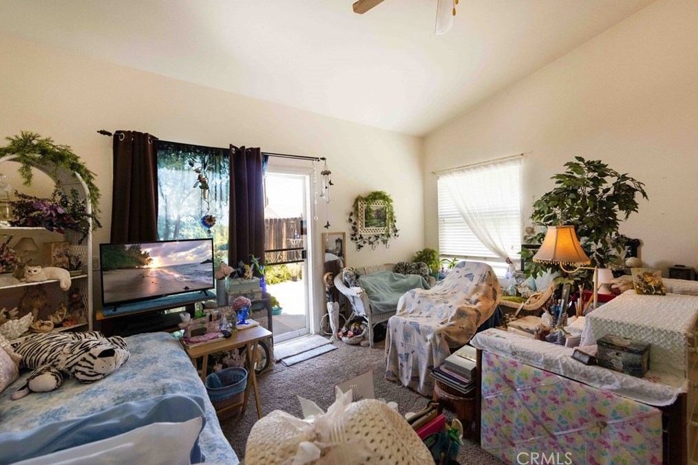 24624 1st Ave, Murrieta CA  92562-6208 exterior