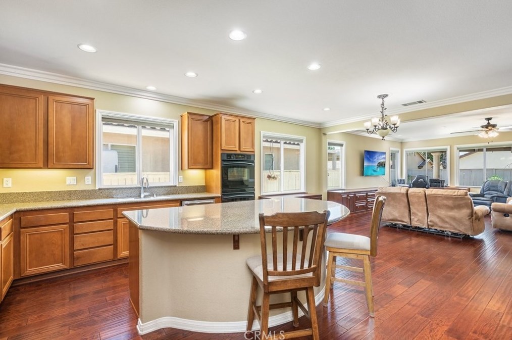 27975 Whisperwood Dr, Menifee CA  92584-8083 exterior