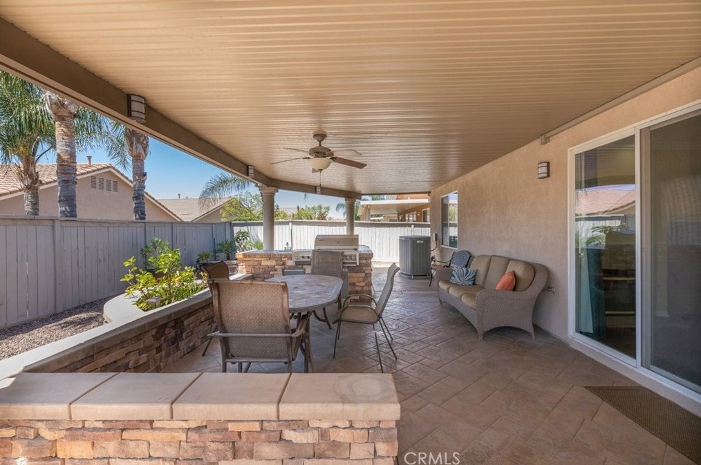 27975 Whisperwood Dr, Menifee CA  92584-8083 exterior