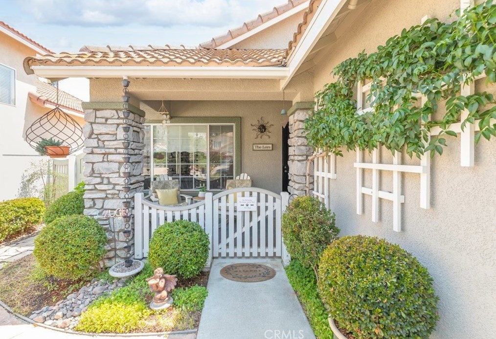 24065 Whistling Swan Rd, Murrieta, CA 92562-4678