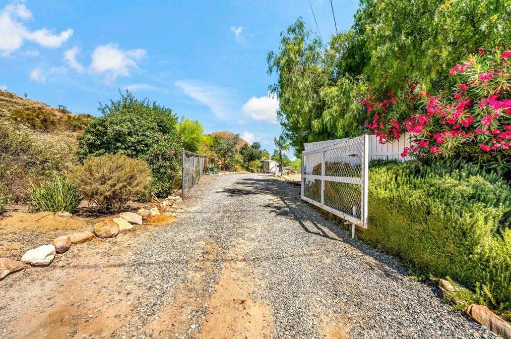 32485 Crooked Arrow Dr, Wildomar, CA 92595