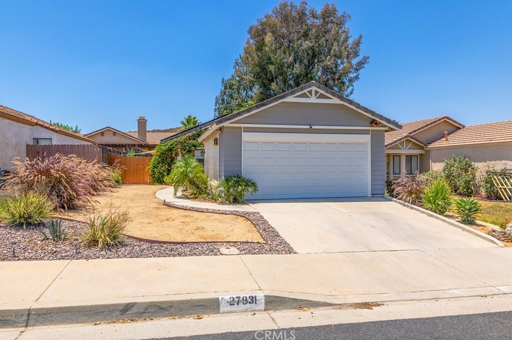 27831 Cannon Dr, Menifee, CA 92585