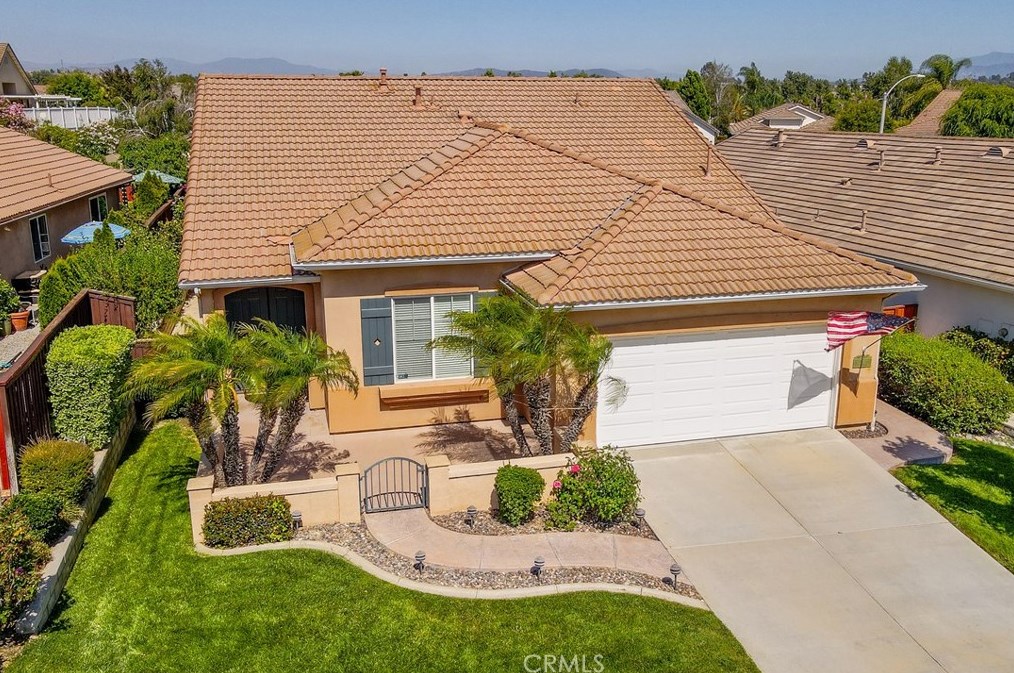 39426 Napa Creek Dr, Murrieta, CA 92563
