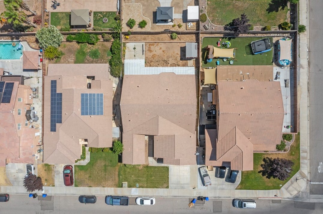 12737 Fair Glen Dr, Victorville, CA 92392