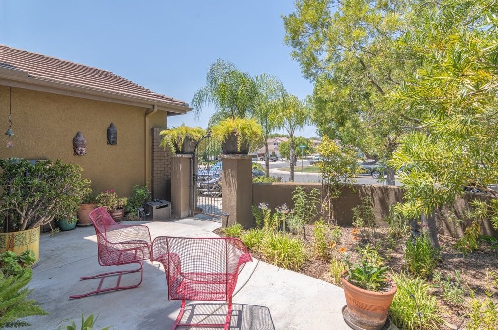 27797 Eucalyptus St, Murrieta, CA 92563