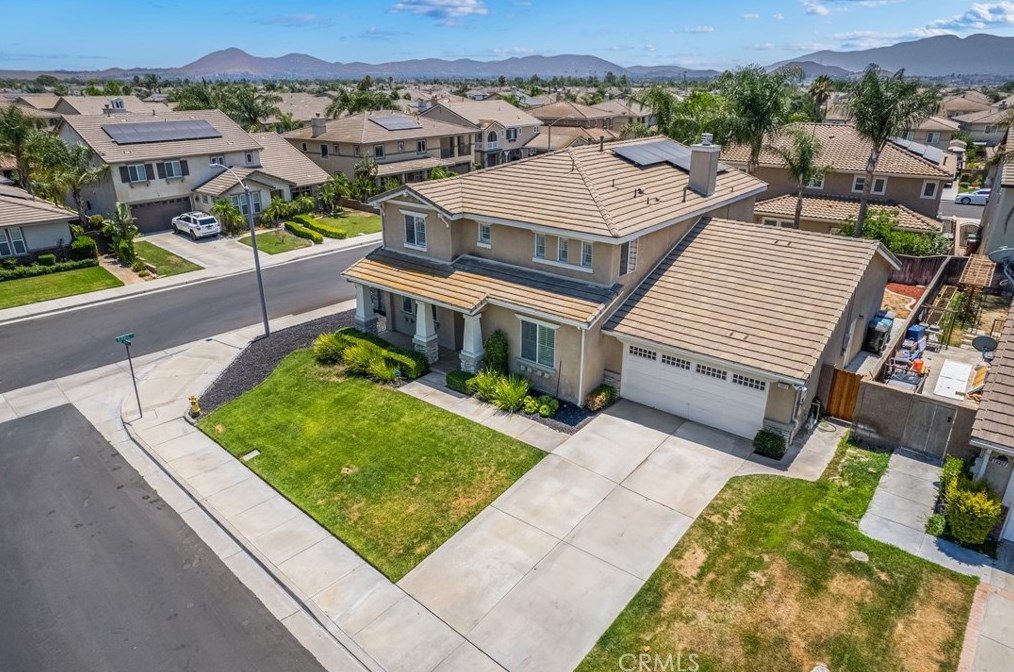 13317 Linnea St, Corona, CA 92880