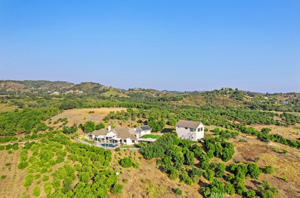 23505 Carancho Rd, Temecula, CA 92590-4042