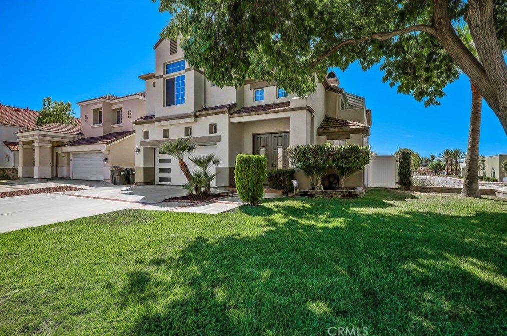 39705 Via Las Palmas, Murrieta, CA 92563
