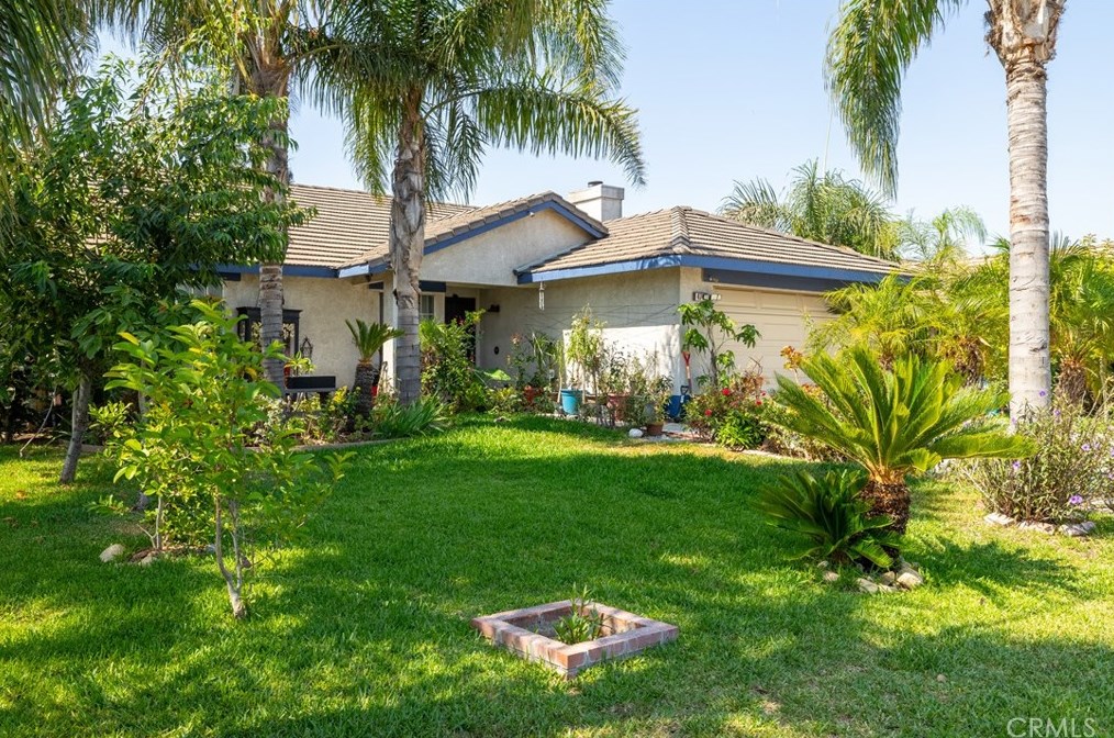 14745 Manzanita Dr, Fontana, CA 92335