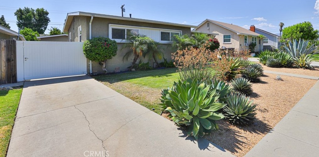1947 Palmgrove Ave, Pomona, CA 91767