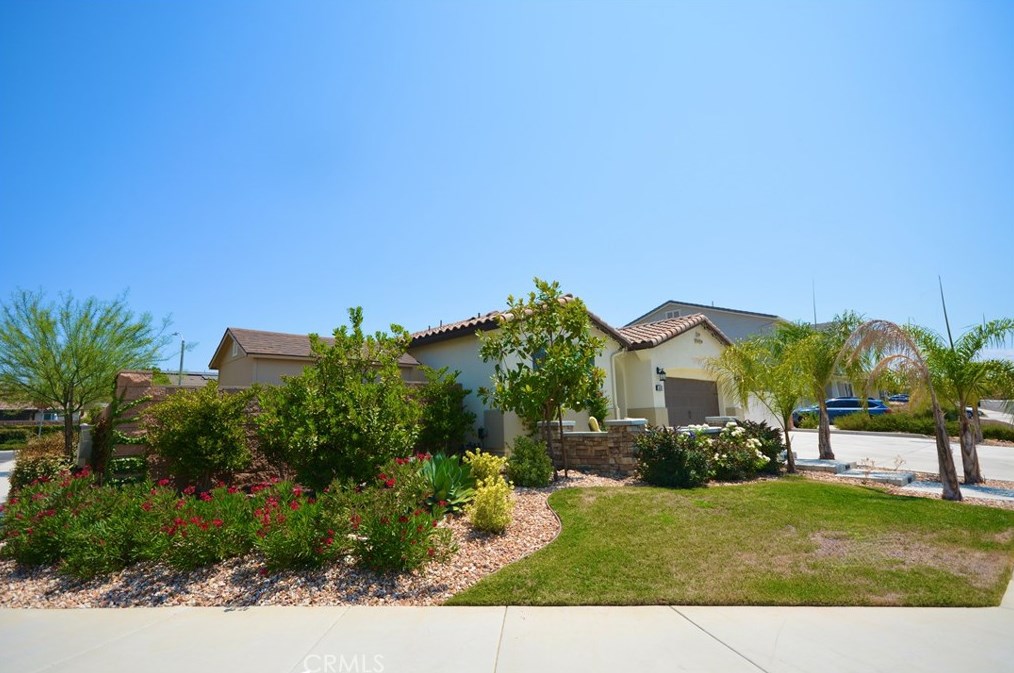 34526 Silky Dogwood Dr, Winchester, CA 92596