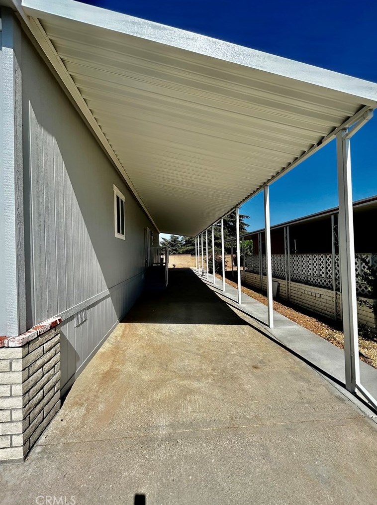 5700 Wilson St, Banning, CA 92220-3101