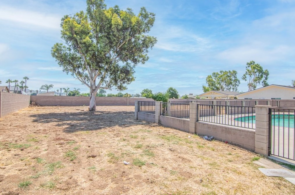6058 Horse Canyon Rd, Jurupa Valley, CA 92509