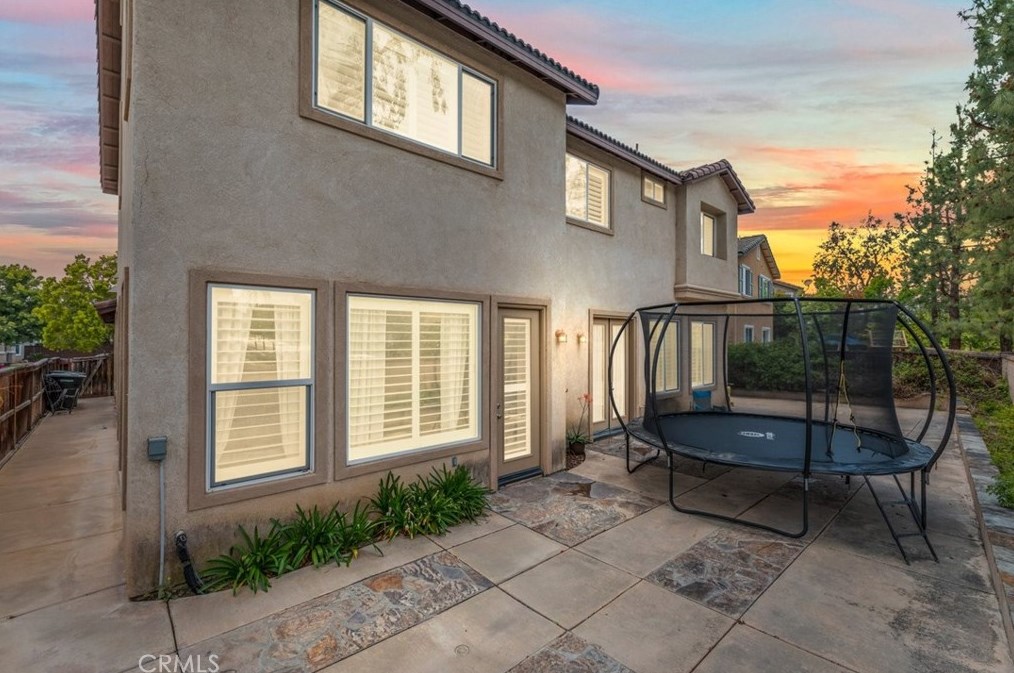 32532 Campo Dr, Temecula CA  92592-6614 exterior