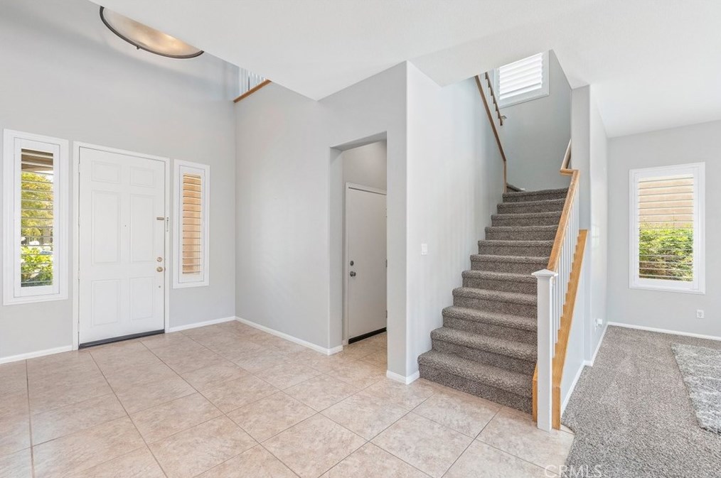 32532 Campo Dr, Temecula CA  92592-6614 exterior