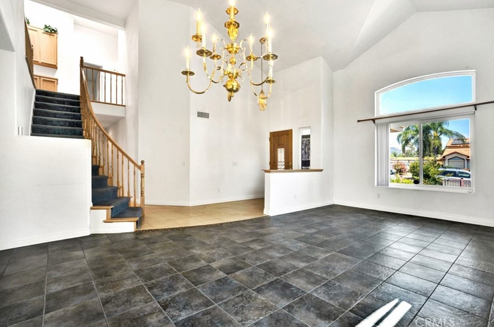 41345 Magnolia St, Murrieta, CA 92562