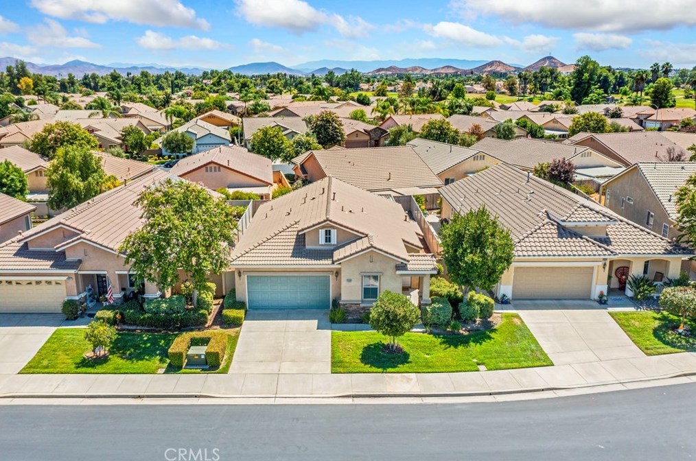 28189 Harmony Ln, Menifee, CA 92584