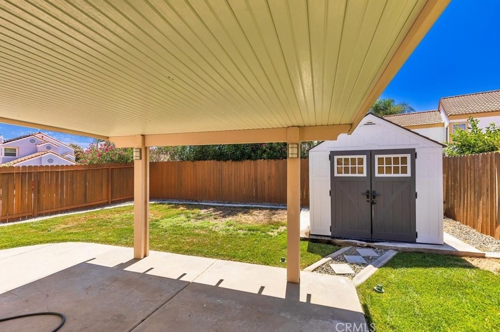 23799 Via Olivia, Murrieta CA  92562-2057 exterior