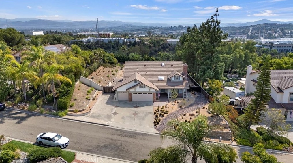 1334 Oak View Way, Escondido, CA 92029