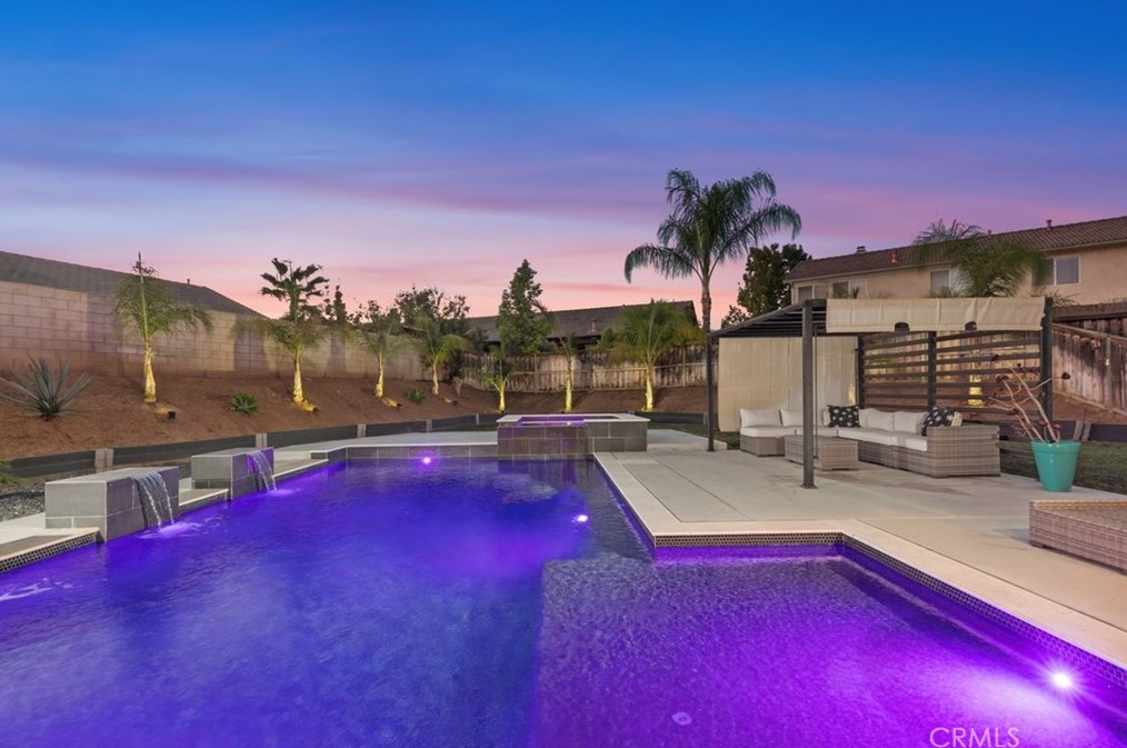 35757 Avignon Ct, Winchester, CA 92596