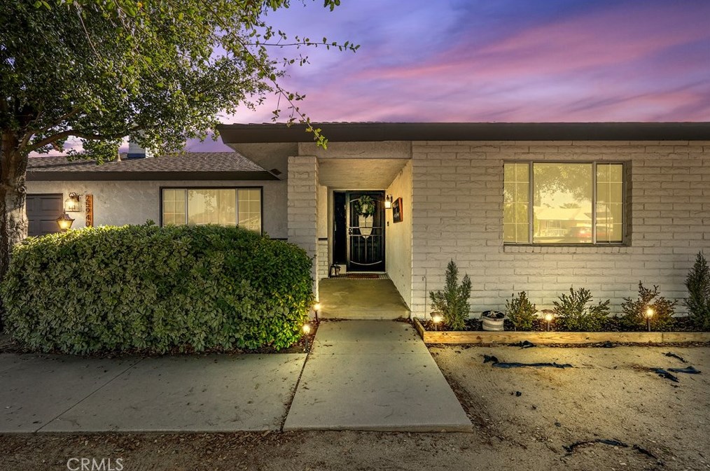25940 New Chicago Ave, Hemet, CA 92544-5263