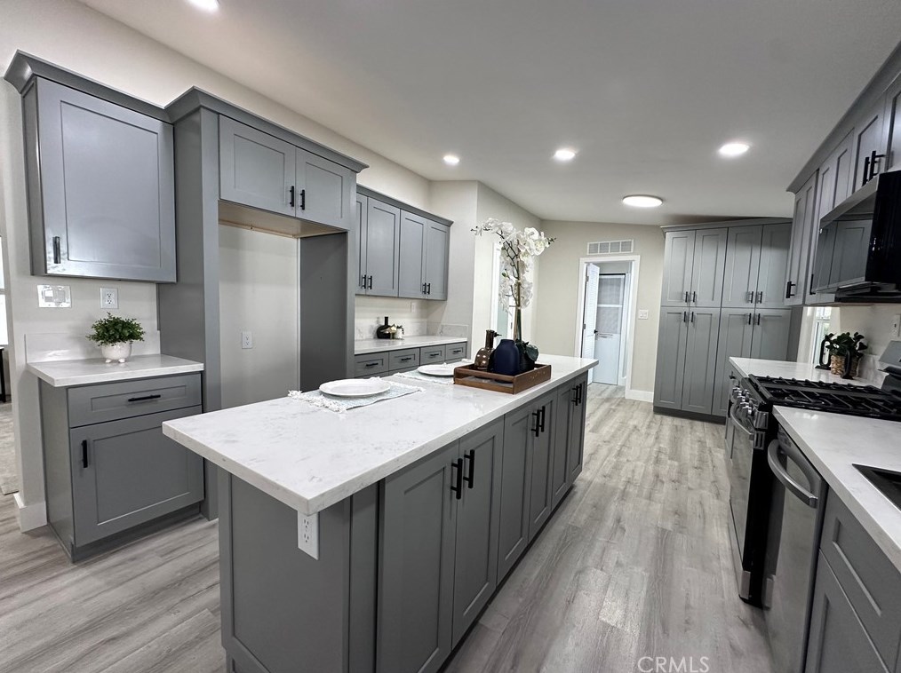 26311 Jackson Ave #44, Murrieta, CA 92563