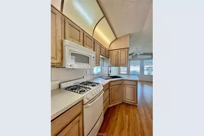 1295 S Cawston Avenue #175, Hemet, CA 92545 - Photo 6