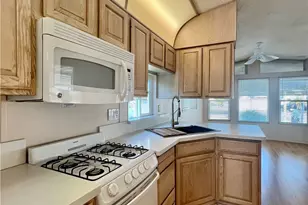 1295 S Cawston Ave, Hemet, CA 92545 - Photo 6