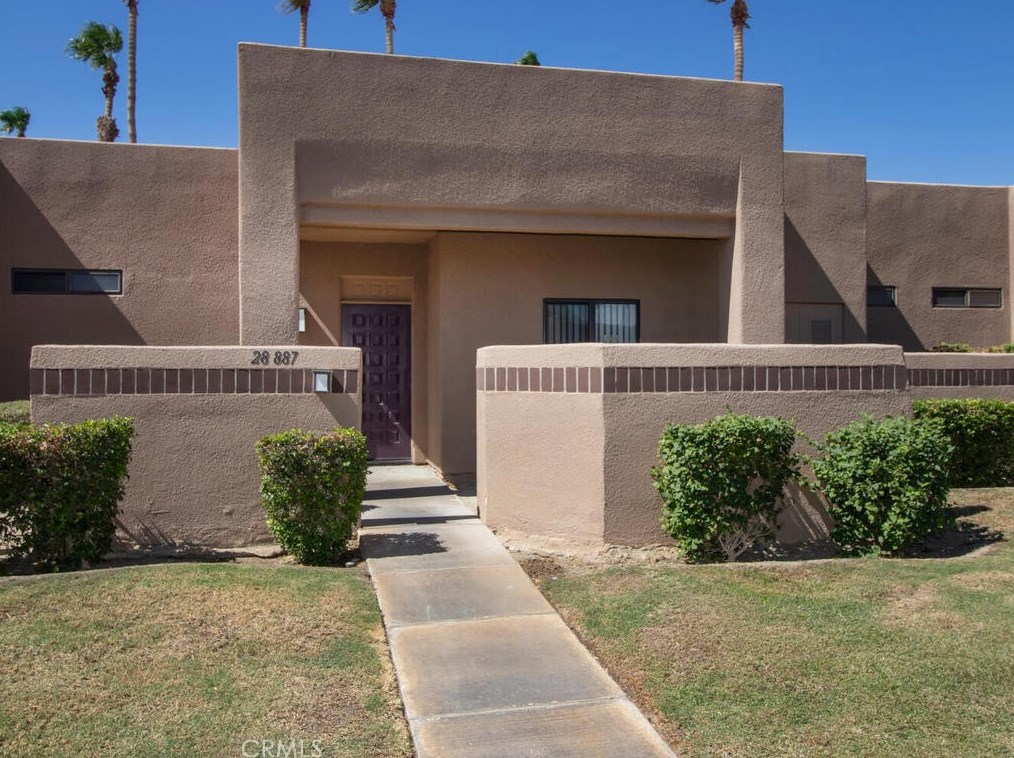 28887 Isleta Ct, Cathedral City, CA 92234