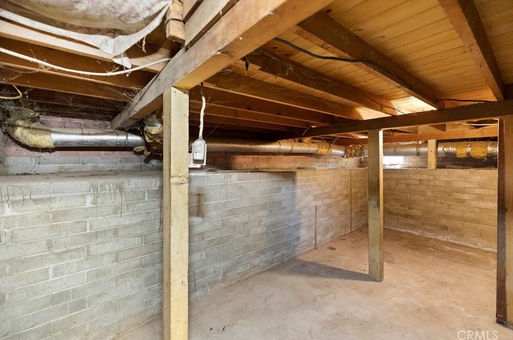 24884 Ironwood Ave, Moreno Valley CA 92557-7808 exterior