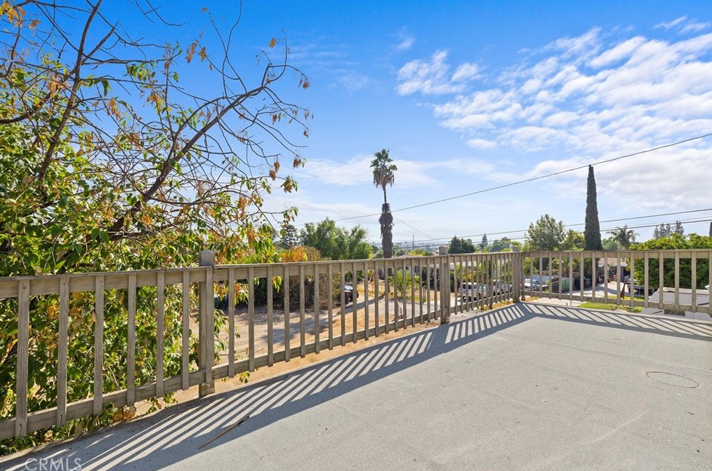 24884 Ironwood Ave, Moreno Valley CA 92557-7808 exterior