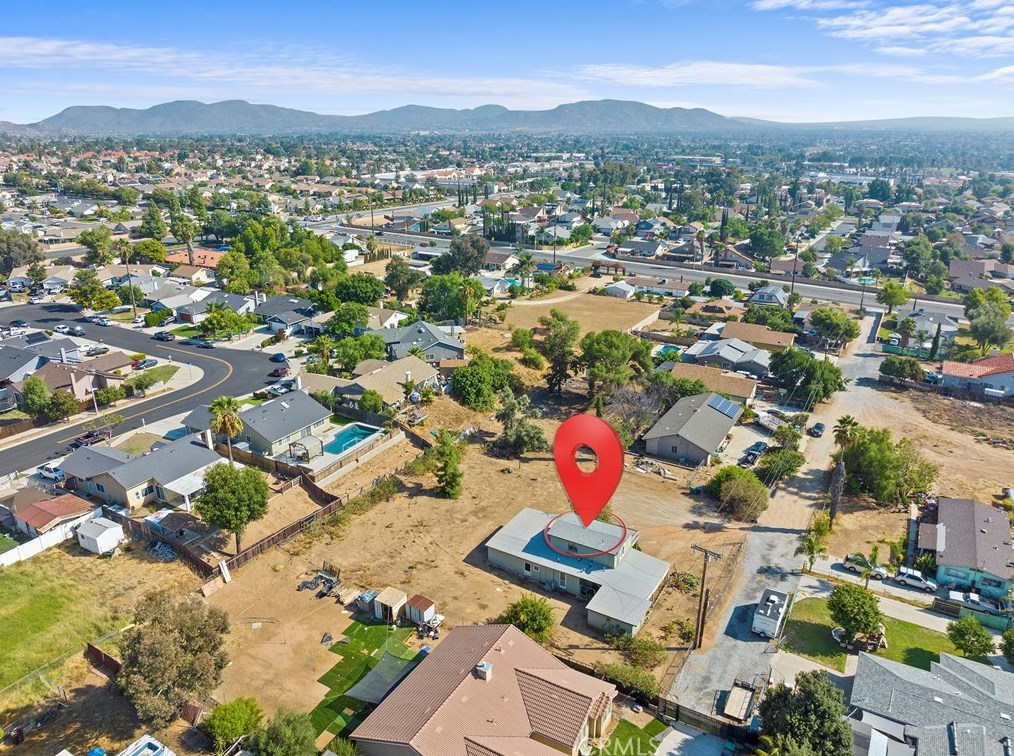 24884 Ironwood Ave, Moreno Valley CA 92557-7808 exterior