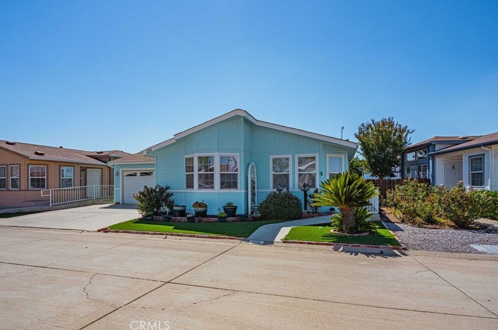 27250 Murrieta Rd #220, Menifee, CA 92586