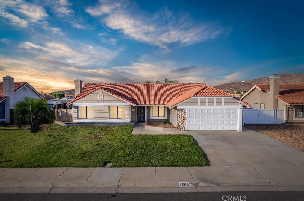 27252 Rio Vista Dr, Menifee, CA 92586