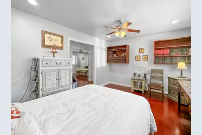 10700 Meadow Glen Way, Escondido, CA 92026 - Photo 22