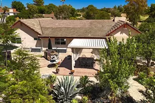 10700 Meadow Glen Way, Escondido, CA 92026 - Photo 32